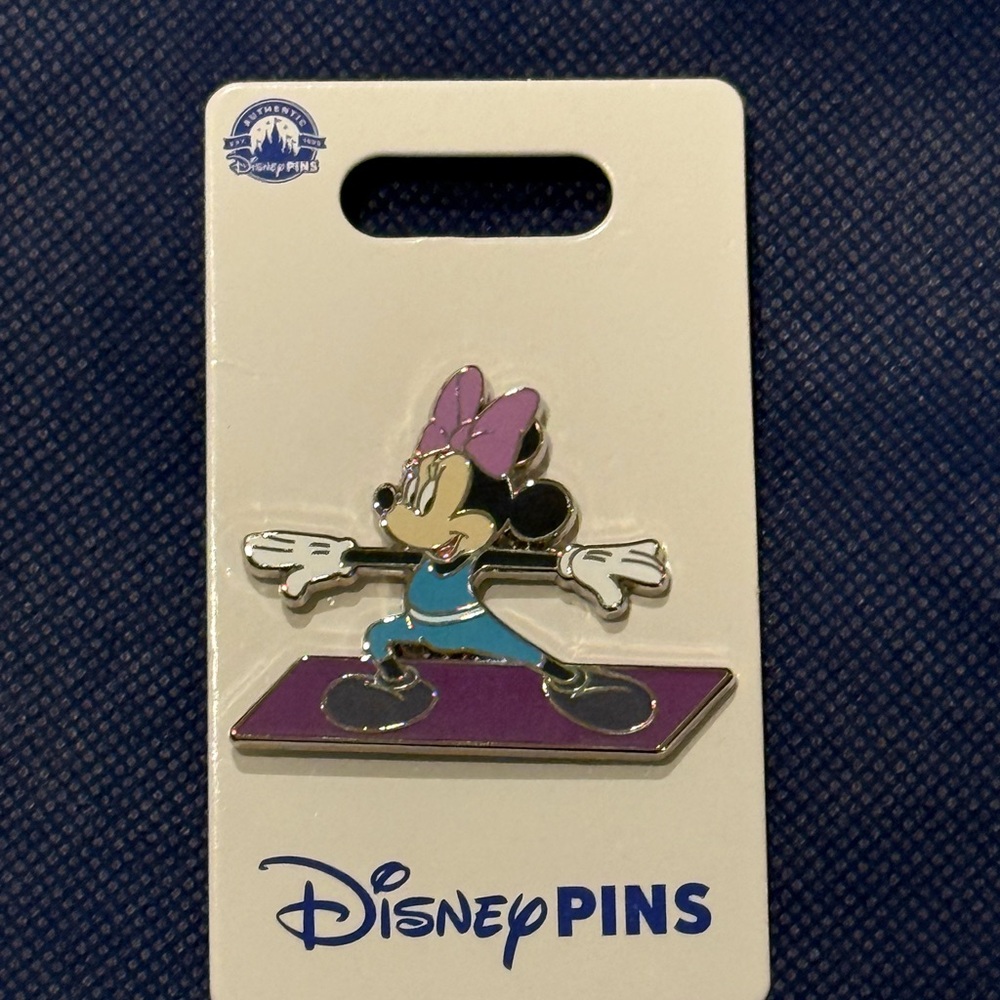 RunDisney Minnie Mouse Yoga Pin